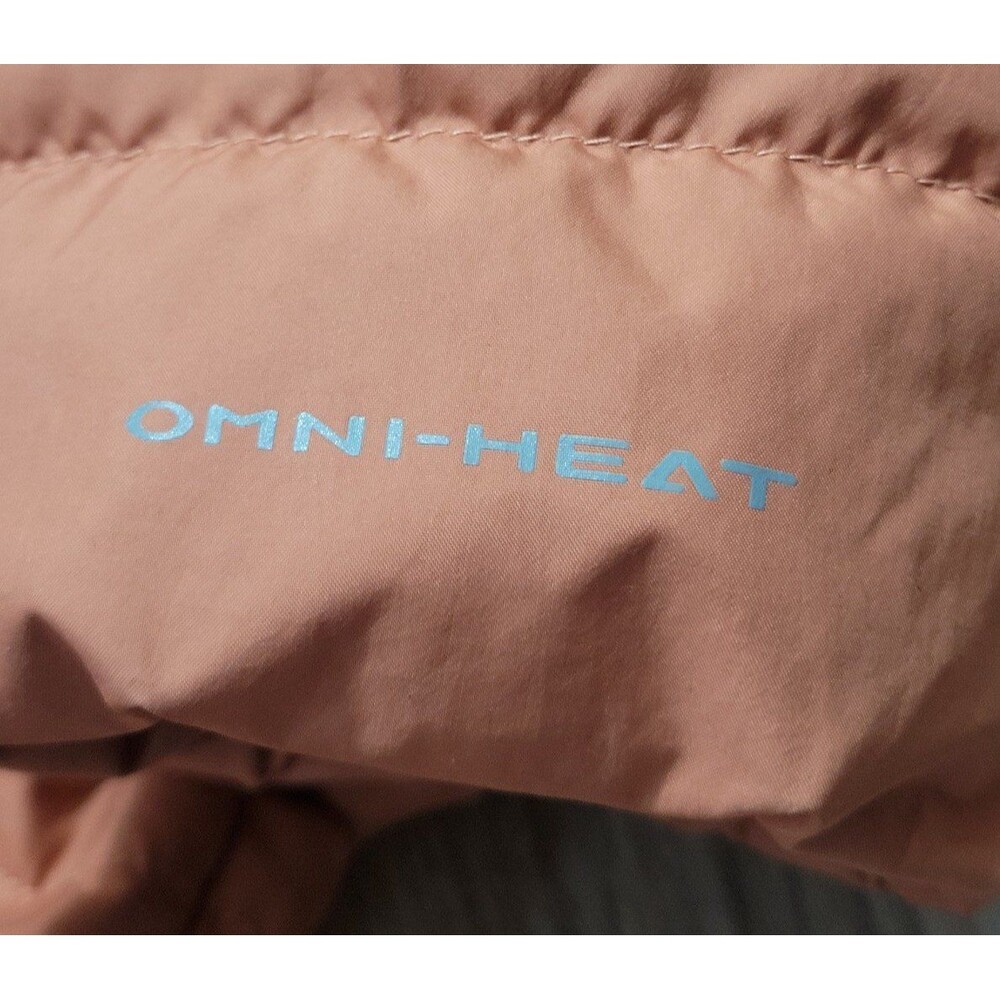 Columbia Women's Puffer Jacket in Peach with Faux Fur Hood - Picture 7 of 10